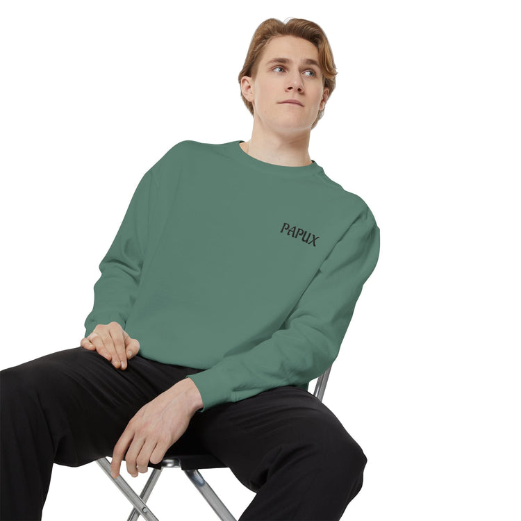 Unisex Garment-Dyed Sweatshirt Cozy y Elegante para Cualquier Ocasión