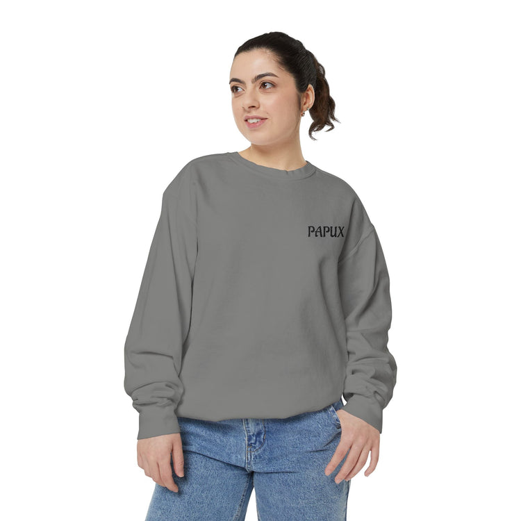 Unisex Garment-Dyed Sweatshirt Cozy y Elegante para Cualquier Ocasión
