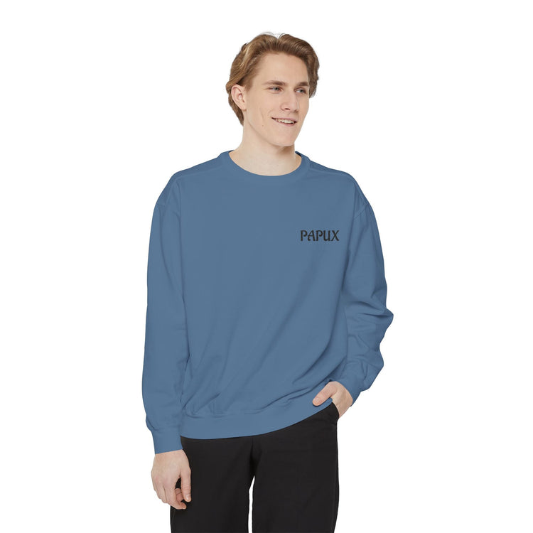 Unisex Garment-Dyed Sweatshirt Cozy y Elegante para Cualquier Ocasión