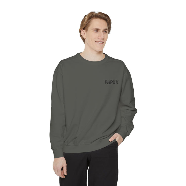 Unisex Garment-Dyed Sweatshirt Cozy y Elegante para Cualquier Ocasión