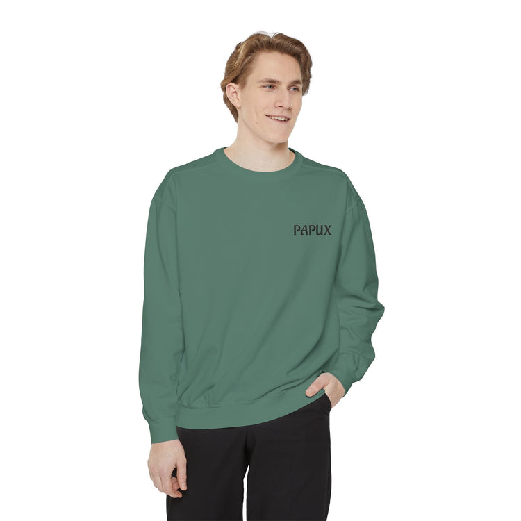 Unisex Garment-Dyed Sweatshirt Cozy y Elegante para Cualquier Ocasión