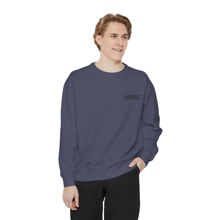 Unisex Garment-Dyed Sweatshirt Cozy y Elegante para Cualquier Ocasión